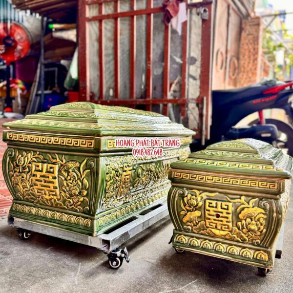 Quach-tieu-su-thach-anh-nhu-vang-co-Đai-2