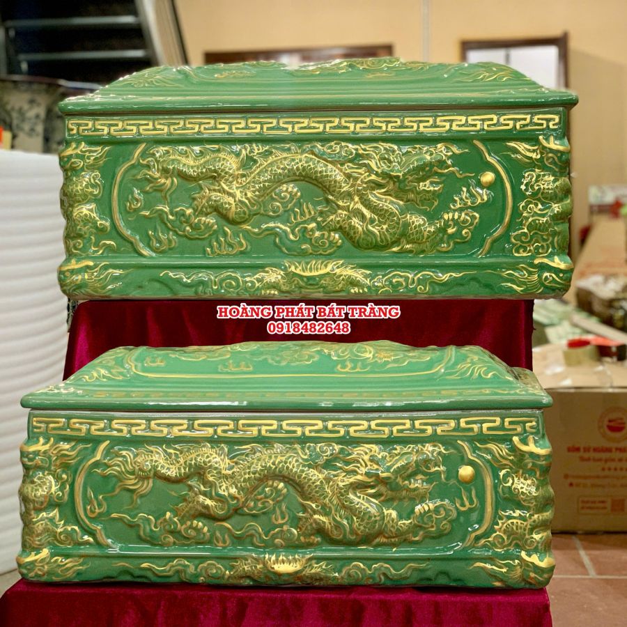 Quach-tieu-su-chan-quy-xanh-ngoc-ve-nhu-co-dai