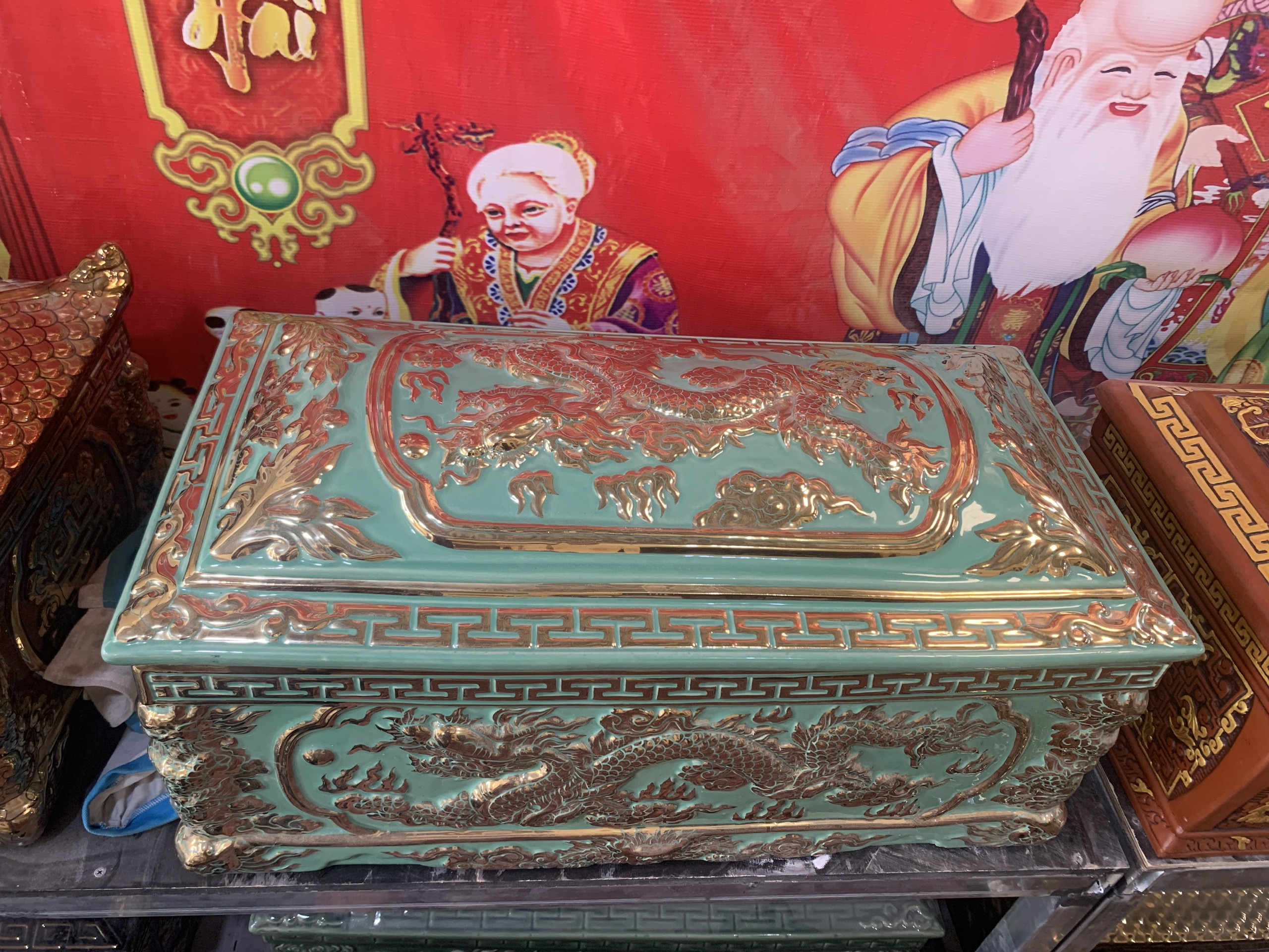 tieu-quach-ma-vang-mau-xanh-ngoc-mai-Vom